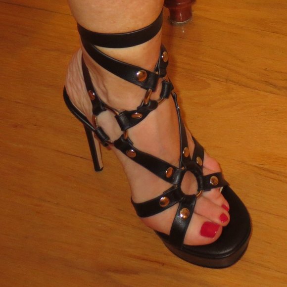 LAST CHANCE NIB ONLYMAKER Black Multi Strap High Heel Platform Sandals - Picture 6 of 9